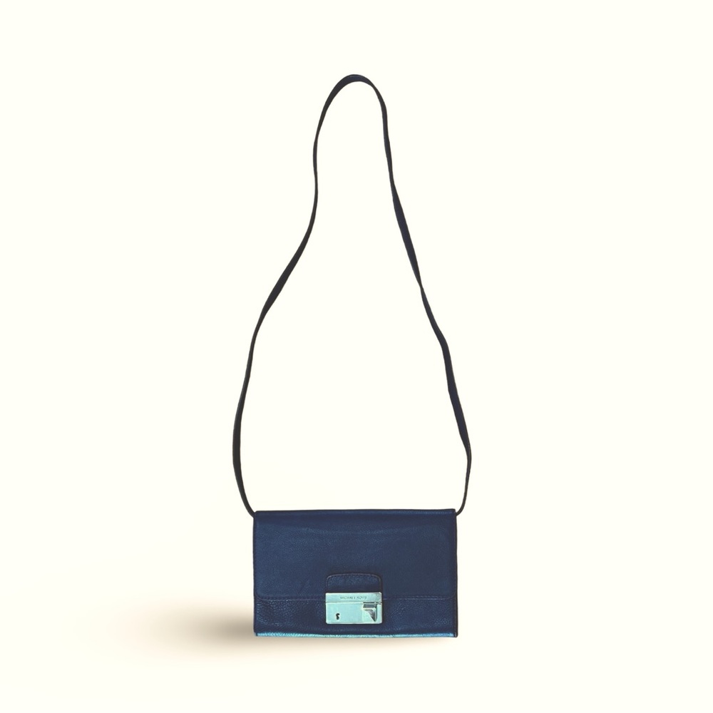 LIKE NEW! Michael Kors Dark Plum Leather Sloan Convertible Crossbody to Clutch - Picture 3 of 8